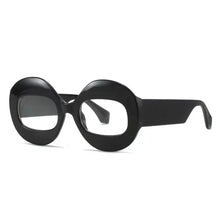 Load image into Gallery viewer, Minnie
